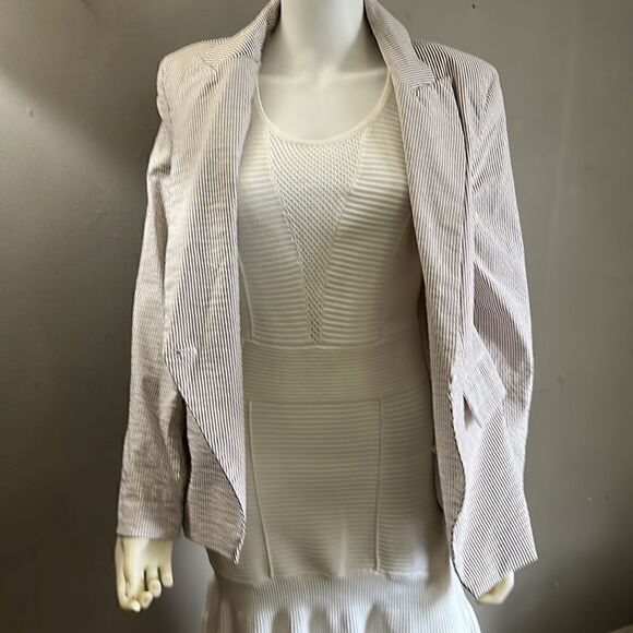 Maison d’ Amèlie Seersucker Blazer - Picture 6 of 8